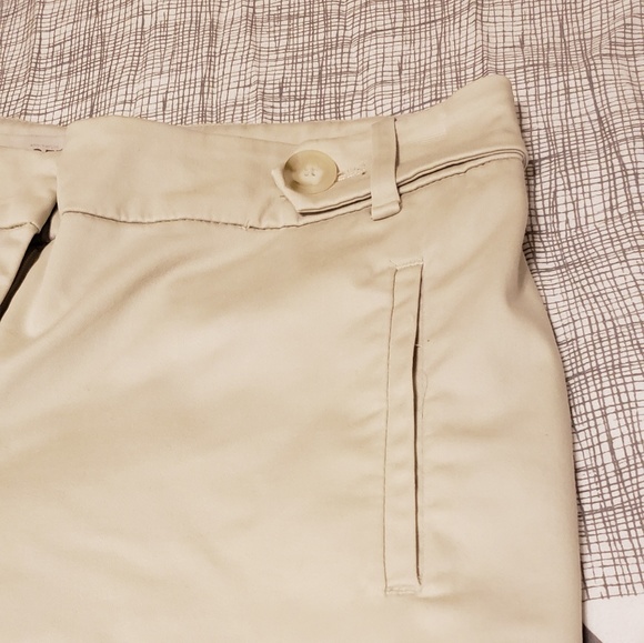 Ann Taylor Loft - Khaki Bermuda Shorts - Picture 3 of 4